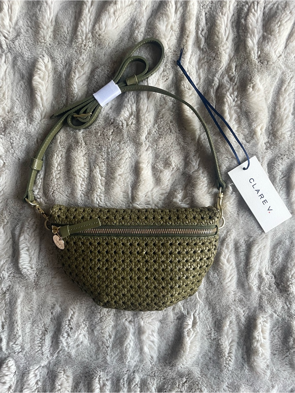 NWT Clare V Olive Green Petite Fanny Rattan